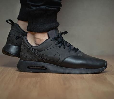 nike air max tavas leather herrenschuh|Air Max Tavas LTR .